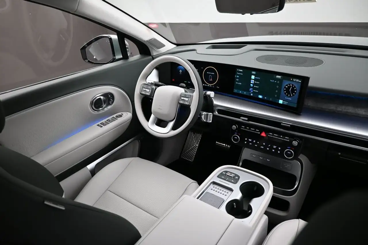 Hyundai IONIQ 9 снимка Hyundai IONIQ 9