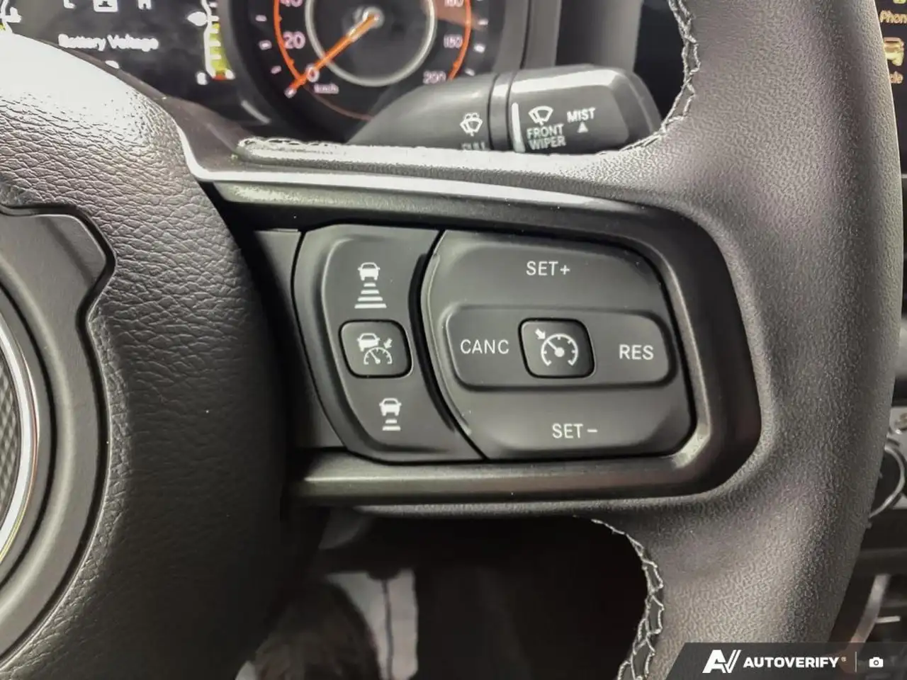 Jeep Gladiator photo Jeep Gladiator