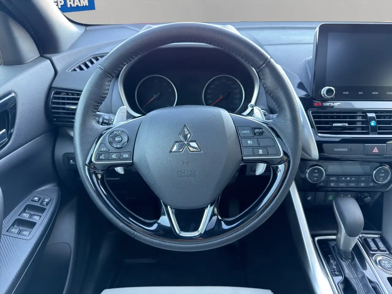Mitsubishi Eclipse Cross снимка Mitsubishi Eclipse Cross