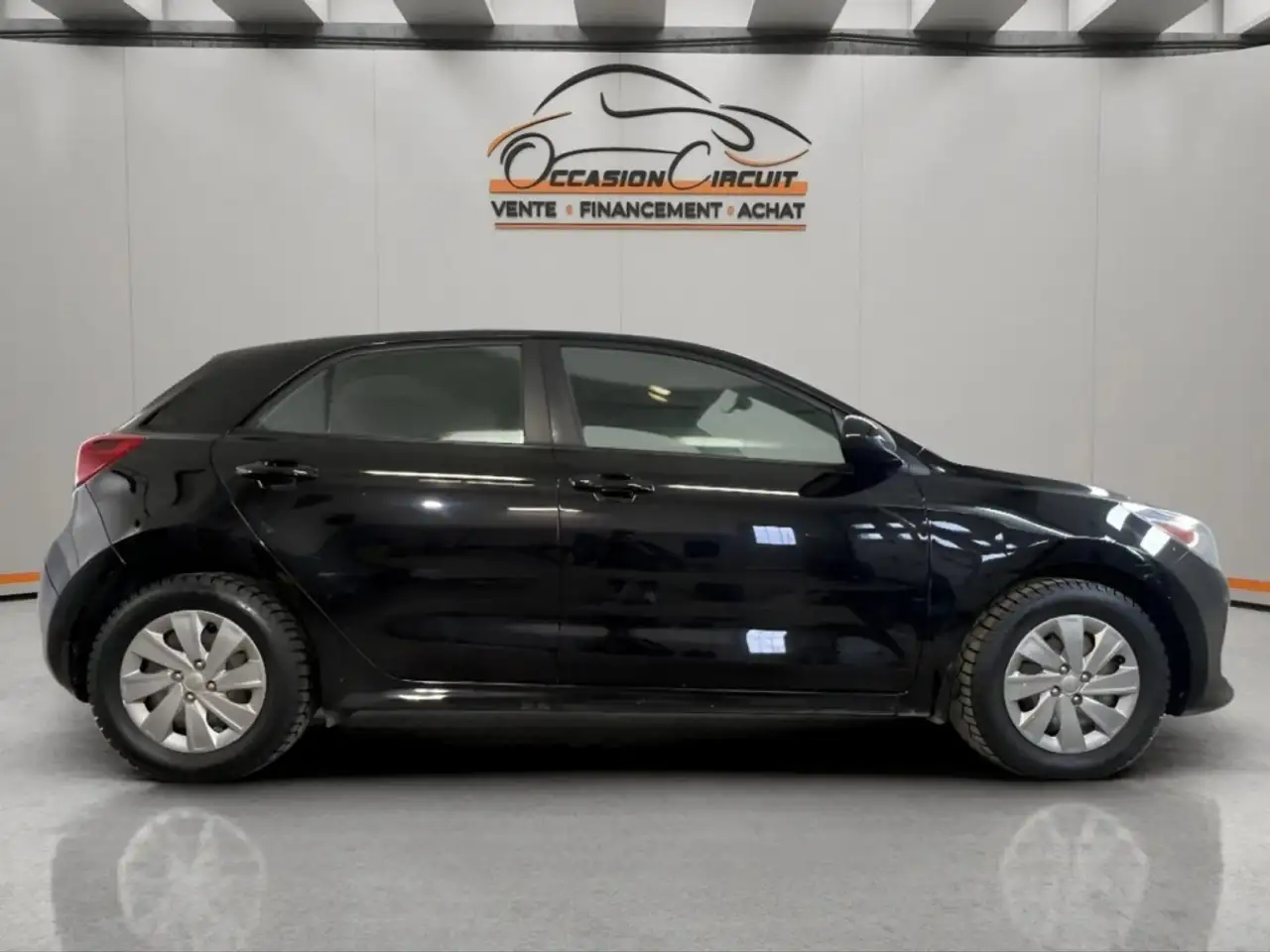 Kia Rio снимка Kia Rio
