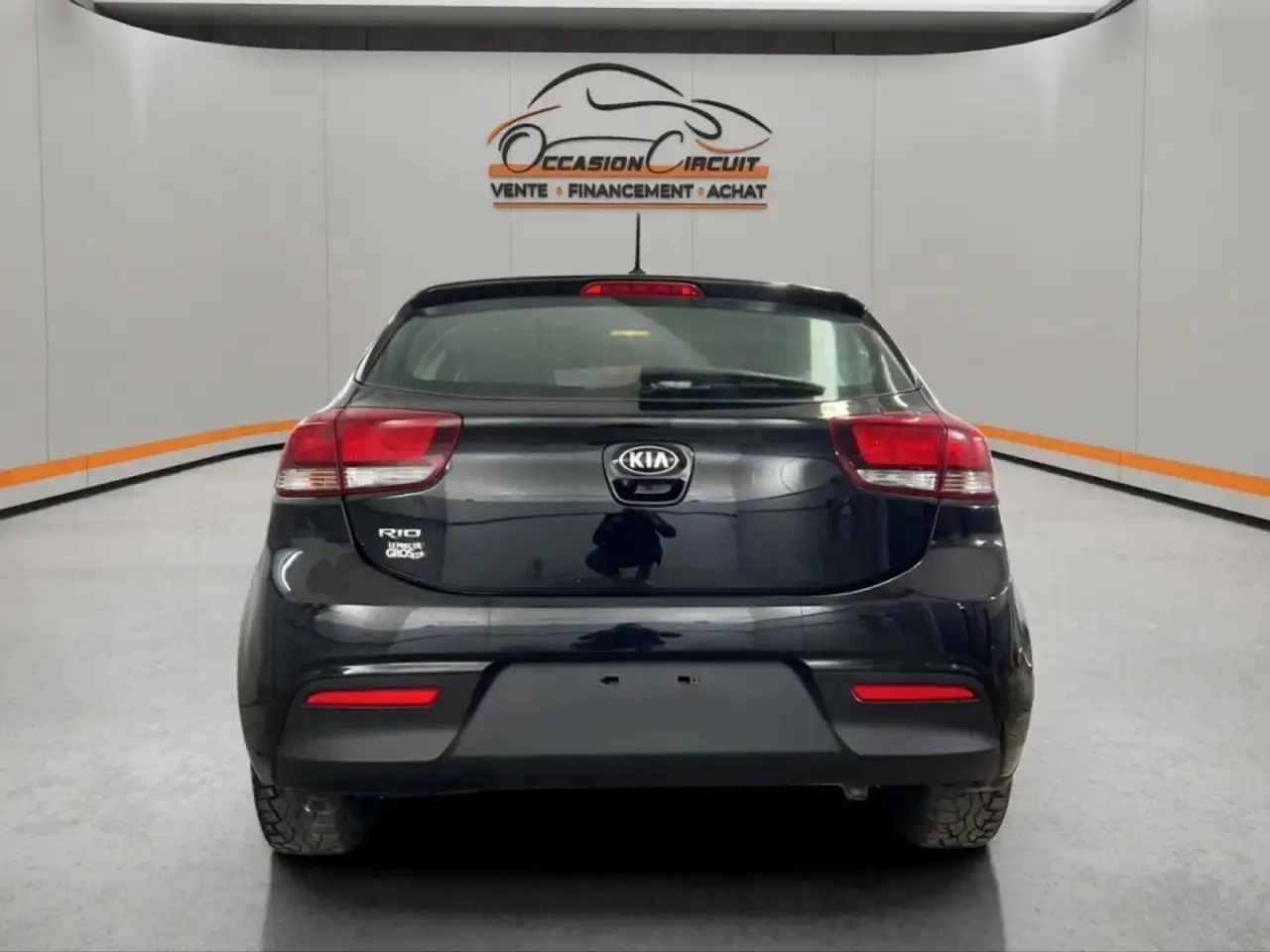 Kia Rio снимка Kia Rio