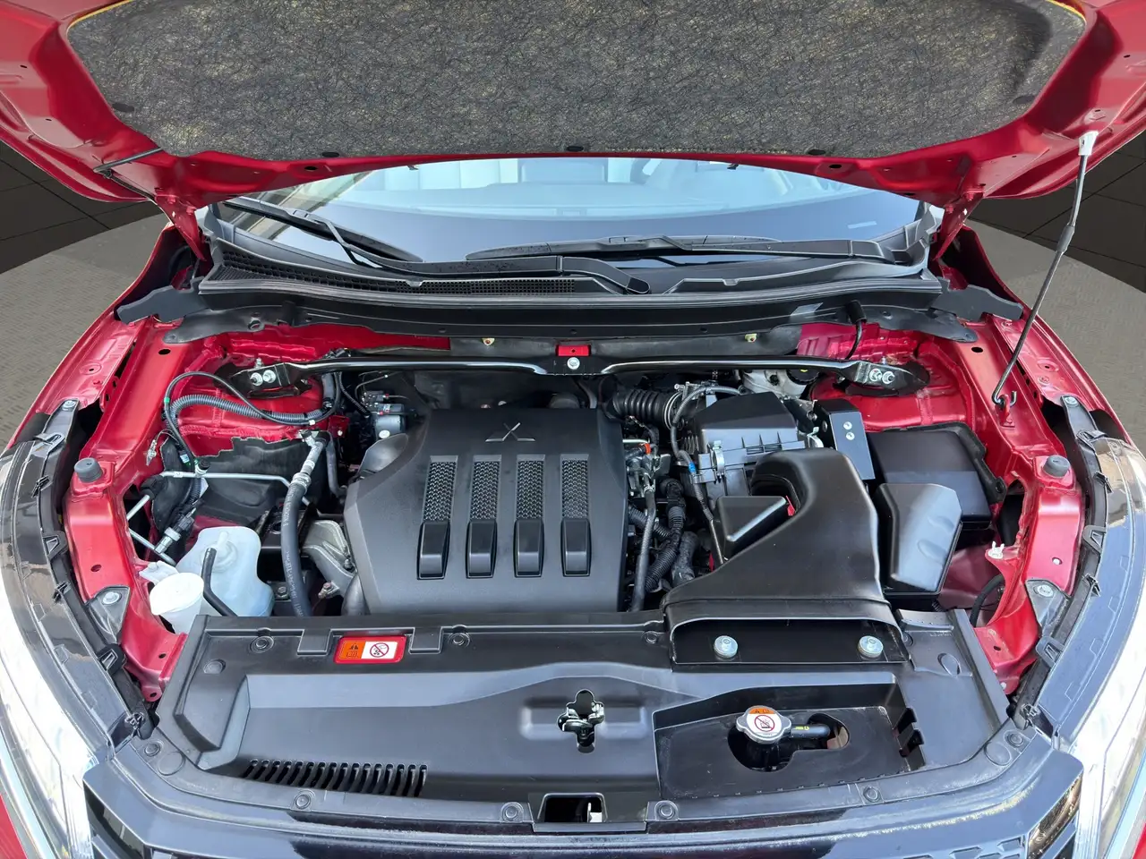 Mitsubishi Eclipse Cross снимка Mitsubishi Eclipse Cross