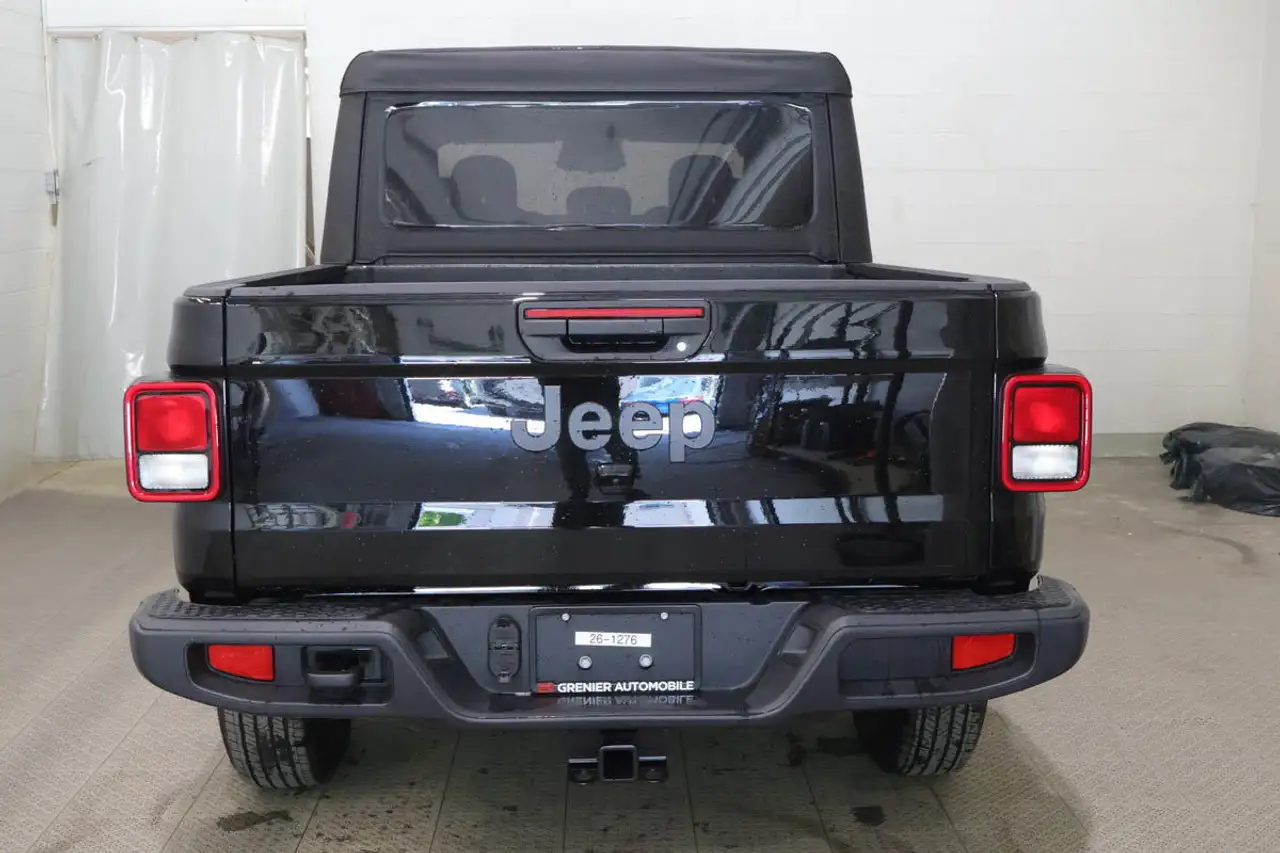 Jeep Gladiator снимка Jeep Gladiator