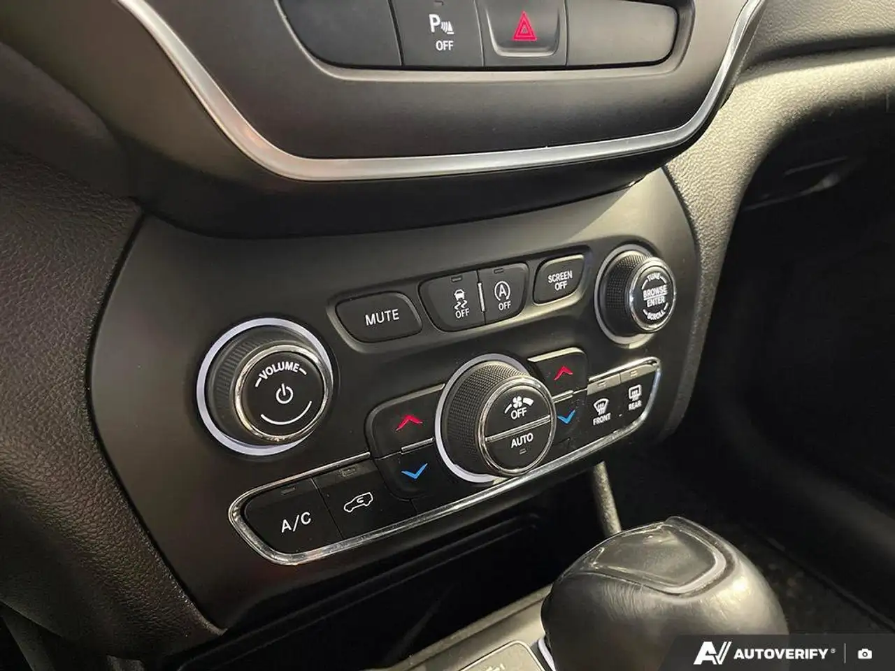 Jeep Cherokee fotografie Jeep Cherokee