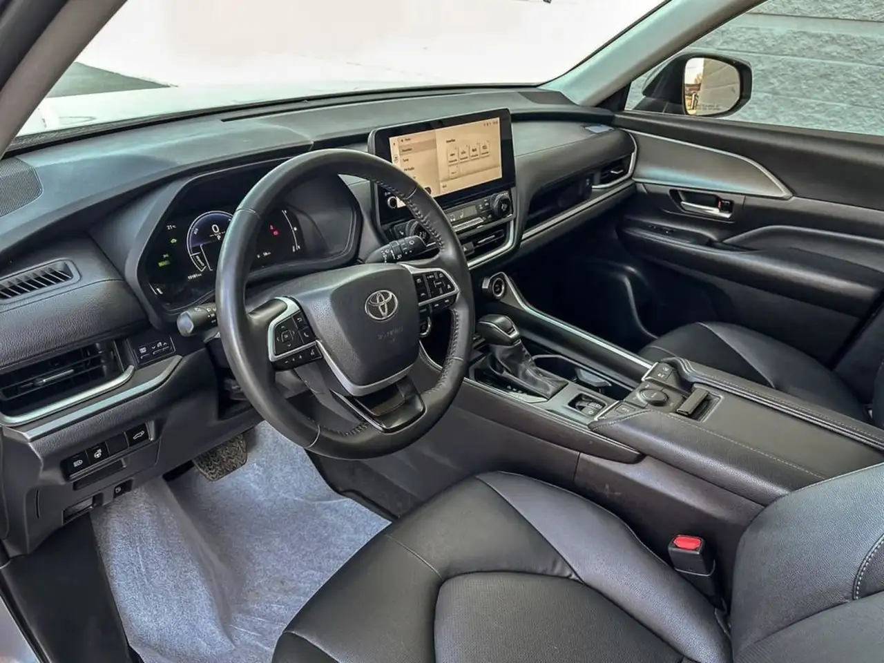 Toyota Grand Highlander fotografie Toyota Grand Highlander