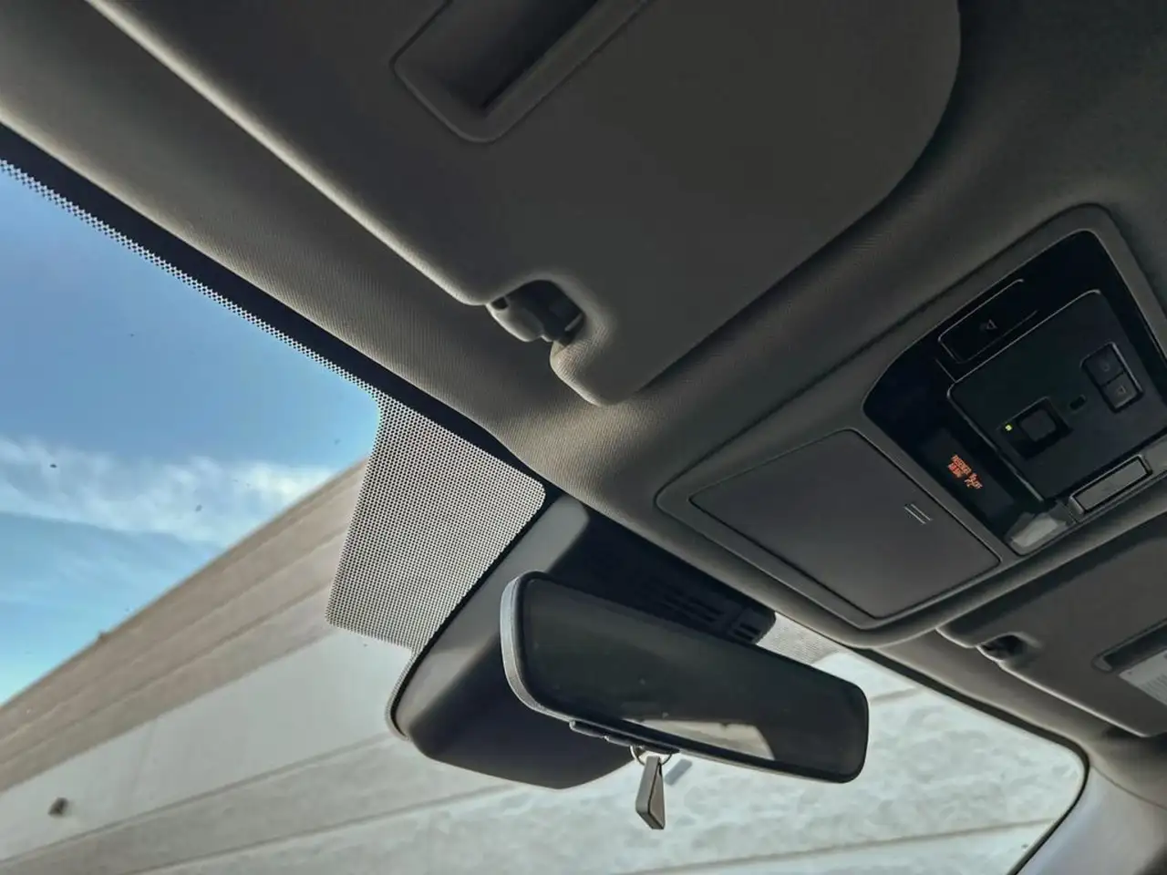 Toyota Grand Highlander fotografie Toyota Grand Highlander