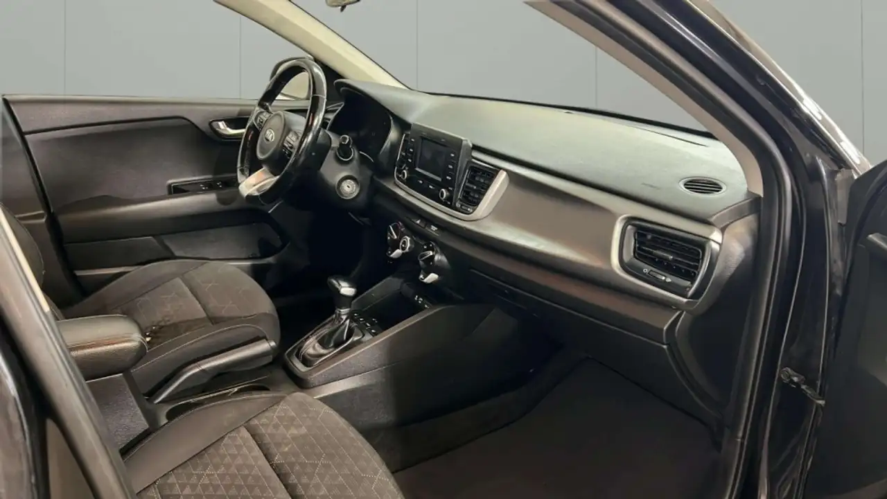 Kia Rio снимка Kia Rio