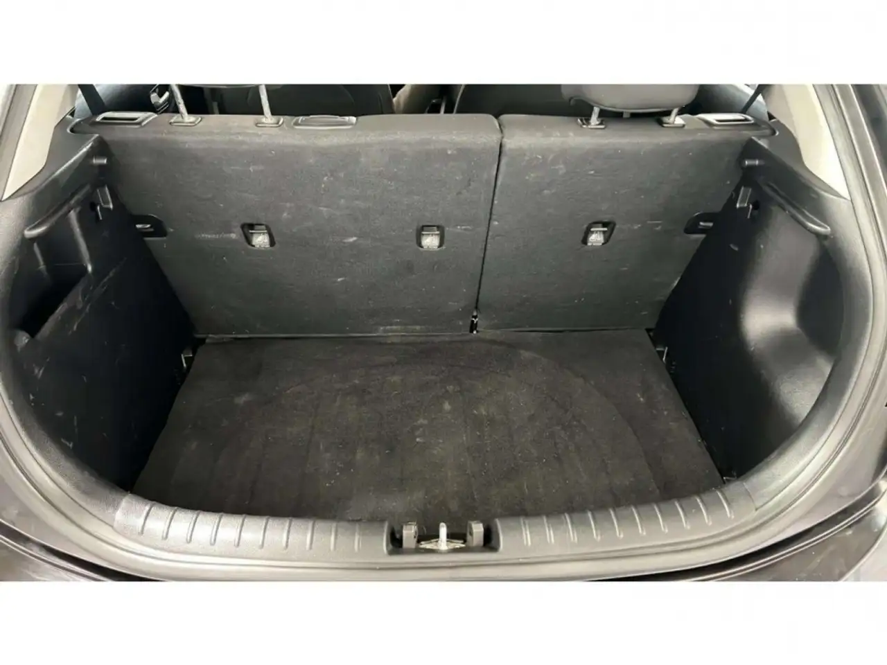 Kia Rio снимка Kia Rio