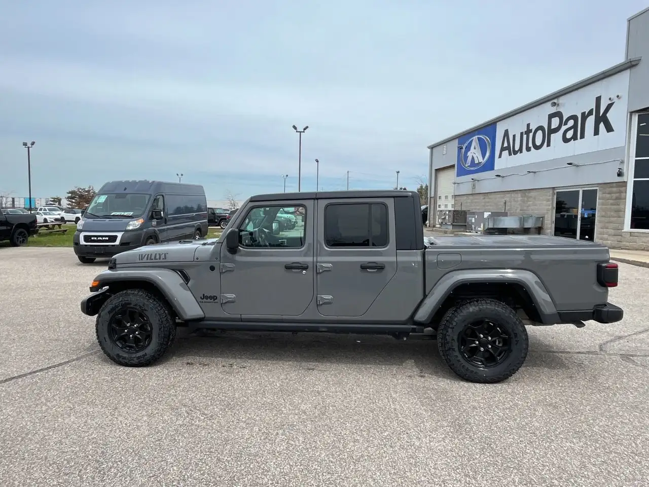 Jeep Gladiator снимка Jeep Gladiator