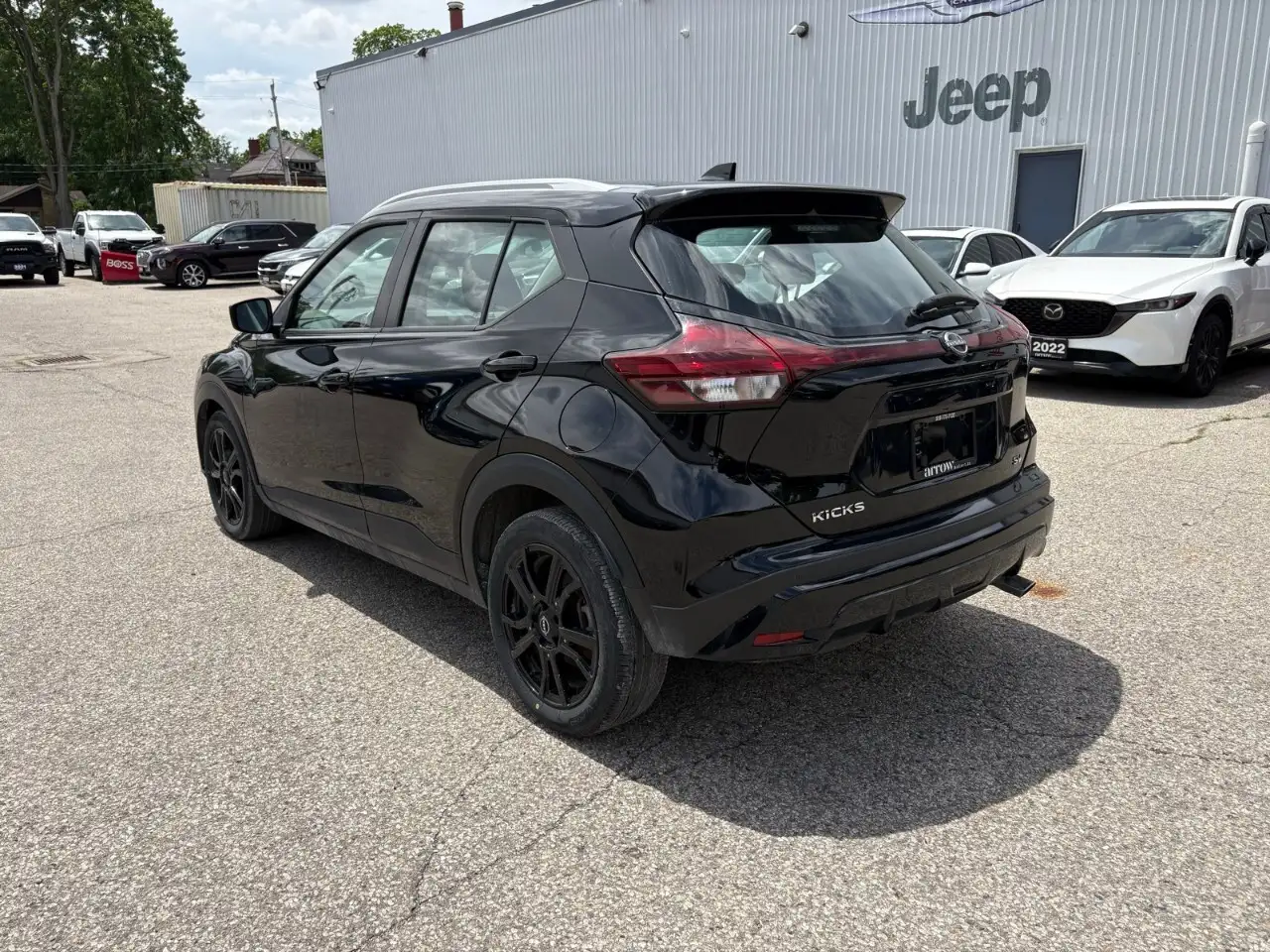 Nissan Kicks photo Nissan Kicks