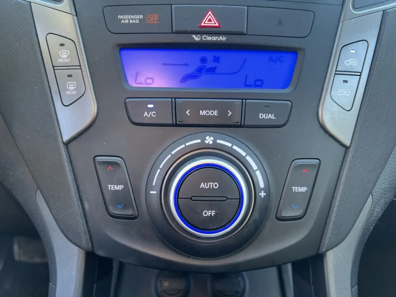 Hyundai SANTA FE снимка Hyundai SANTA FE