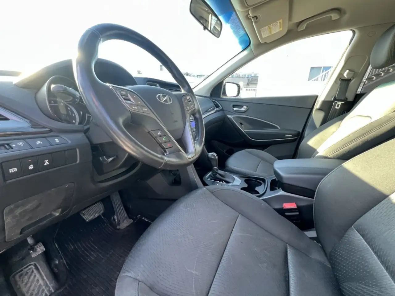 Hyundai SANTA FE снимка Hyundai SANTA FE