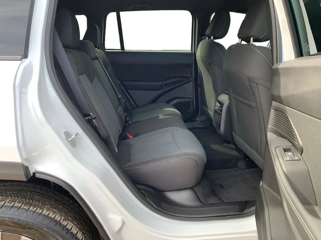 Jeep Cherokee photo Jeep Cherokee