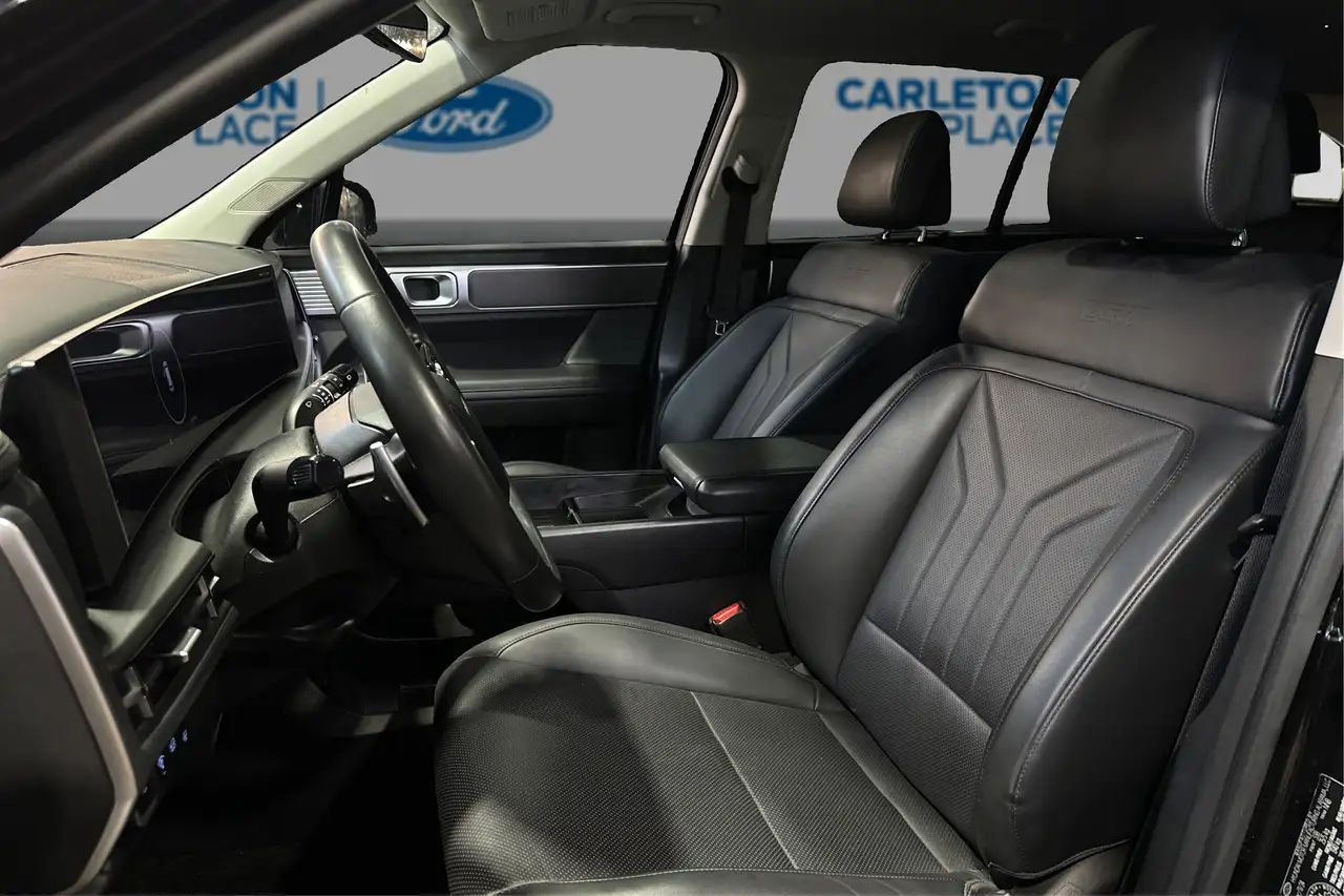Hyundai SANTA FE photo Hyundai SANTA FE