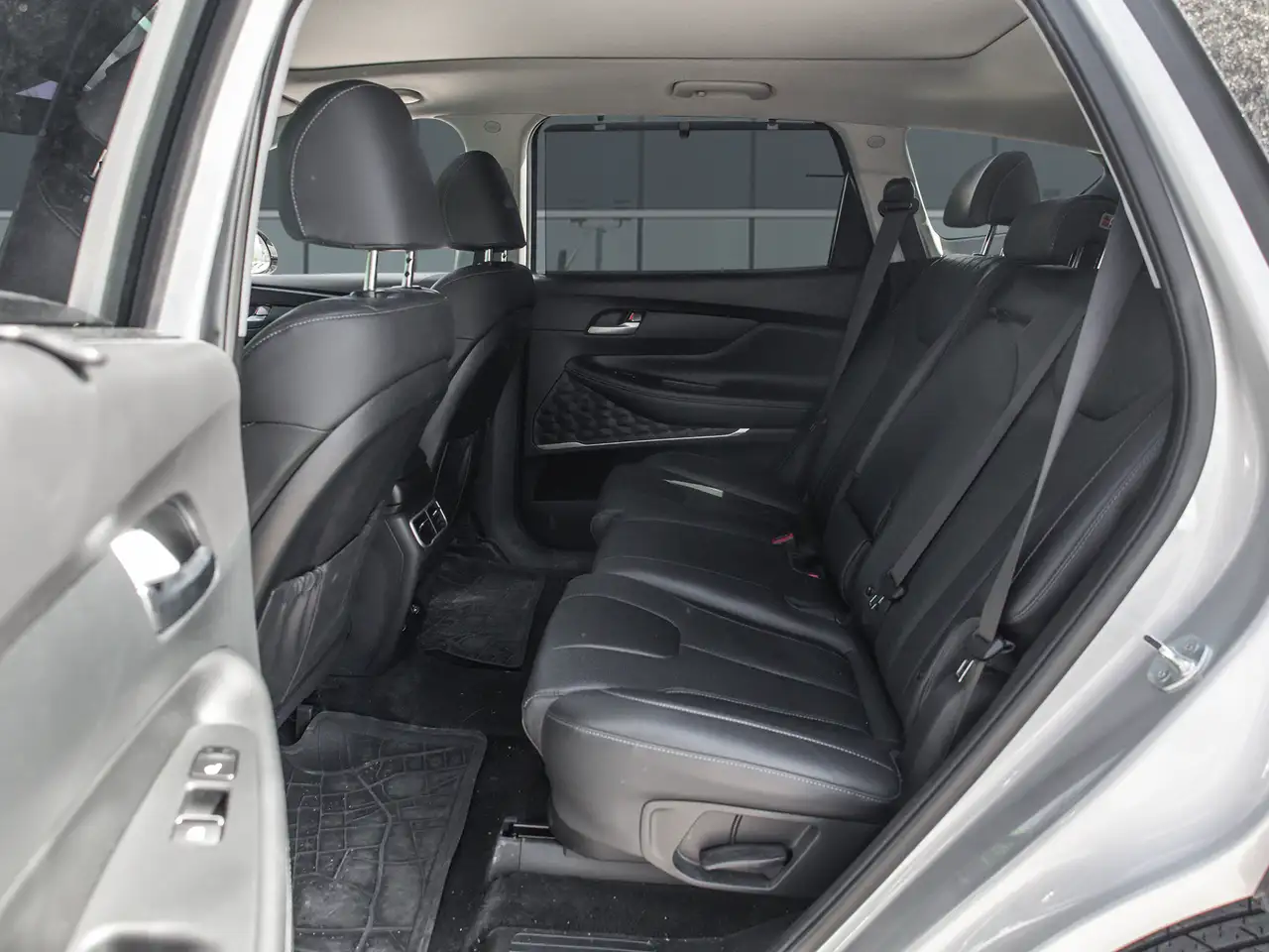 Hyundai SANTA FE снимка Hyundai SANTA FE