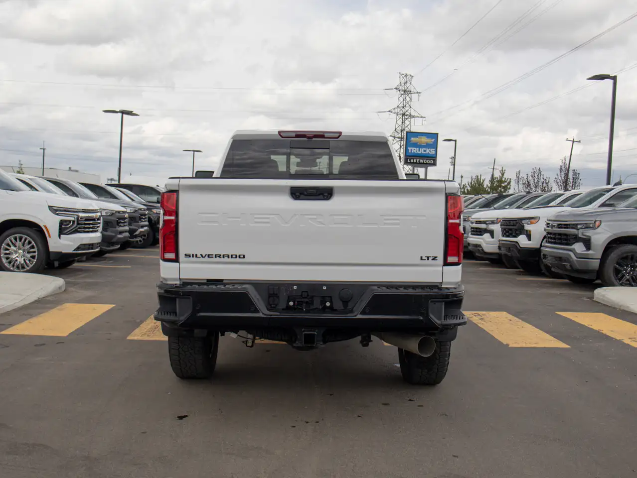 Chevrolet Silverado 3500 снимка Chevrolet Silverado 3500