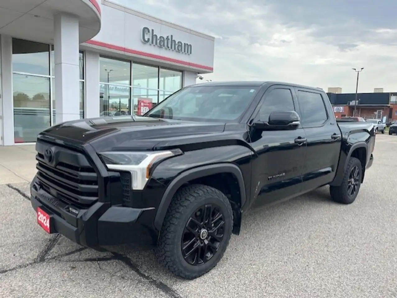 Toyota Tundra снимка Toyota Tundra