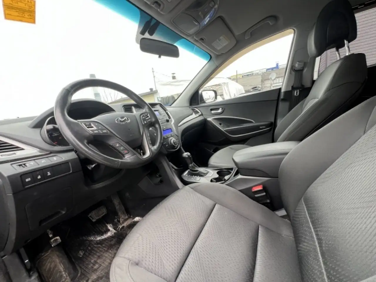 Hyundai SANTA FE снимка Hyundai SANTA FE
