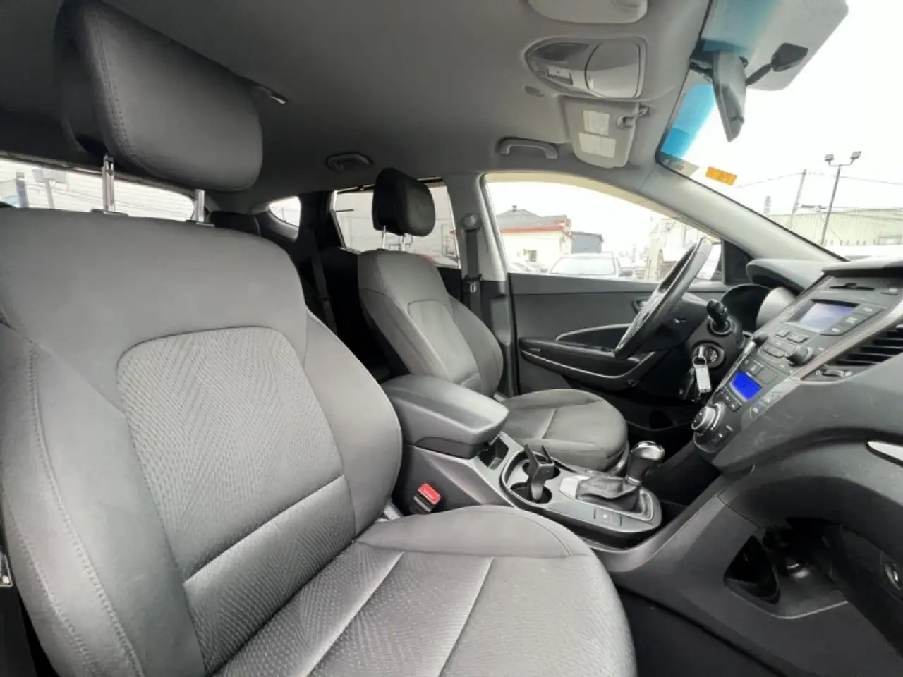 Hyundai SANTA FE снимка Hyundai SANTA FE
