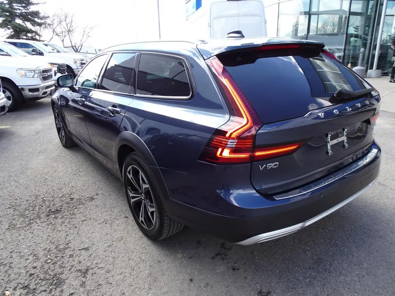 Volvo V90 photo Volvo V90