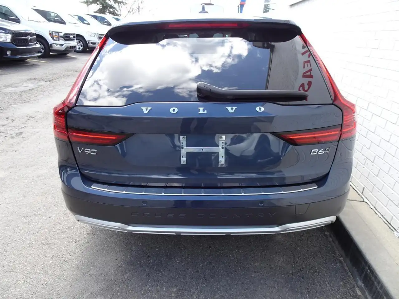 Volvo V90 photo Volvo V90