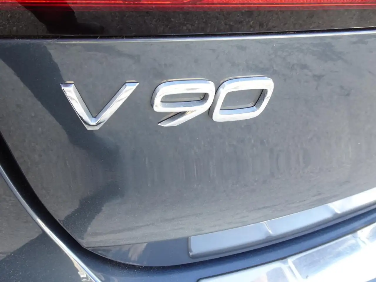 Volvo V90 photo Volvo V90