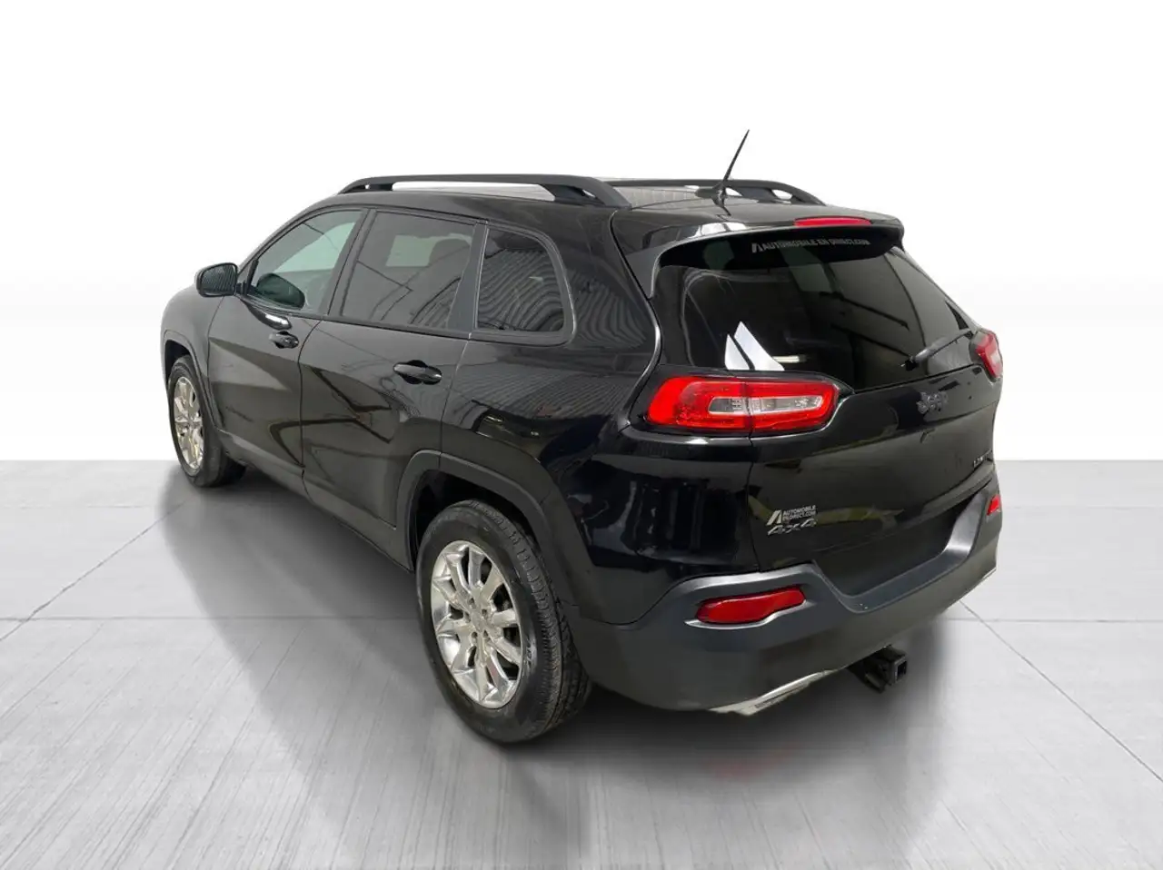 Jeep Cherokee photo Jeep Cherokee