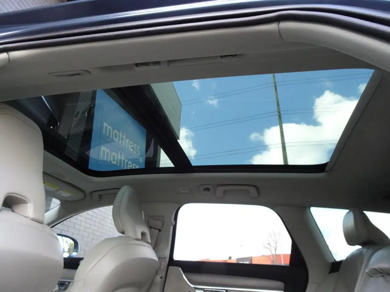 Volvo V90 photo Volvo V90