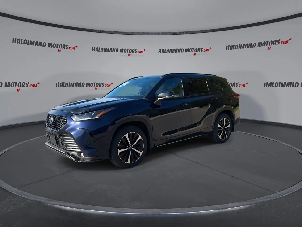 Toyota Highlander снимка Toyota Highlander