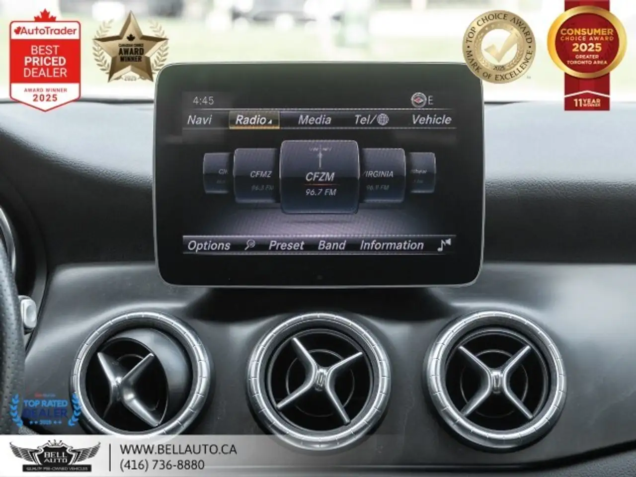 Mercedes-Benz CLA снимка Mercedes-Benz CLA