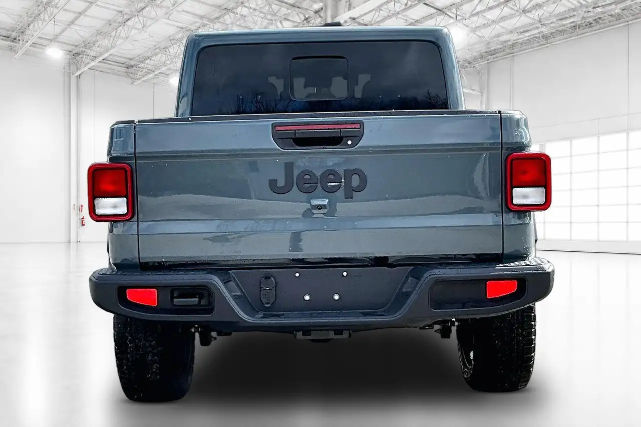 Jeep Gladiator photo Jeep Gladiator