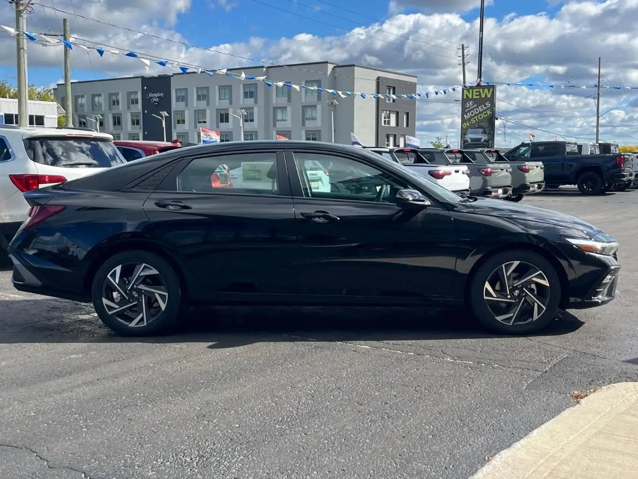 Hyundai ELANTRA снимка Hyundai ELANTRA