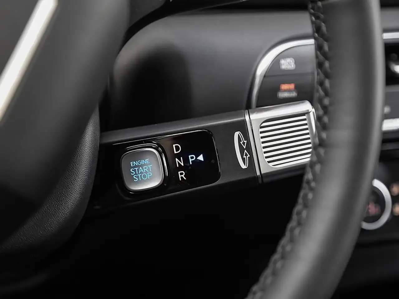 Hyundai PALISADE Hybrid снимка Hyundai PALISADE Hybrid