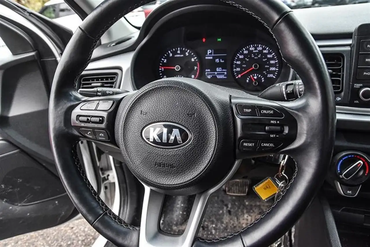 Kia Rio photo Kia Rio