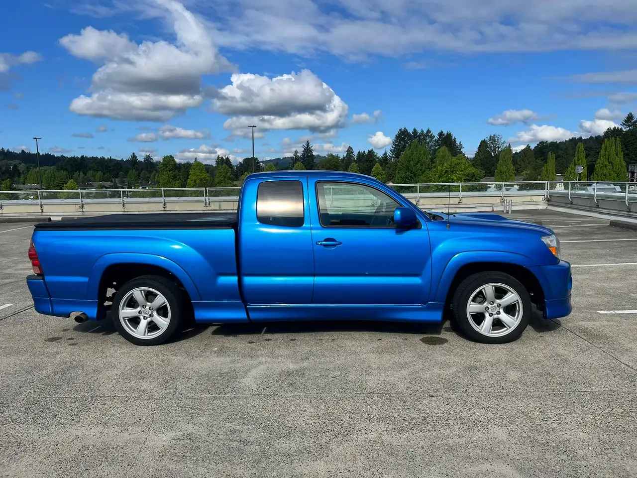 Toyota Tacoma снимка Toyota Tacoma