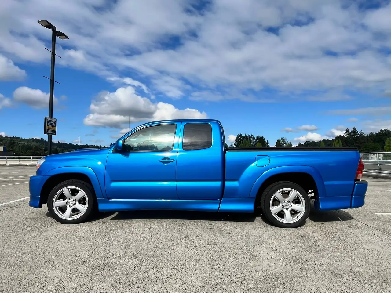 Toyota Tacoma снимка Toyota Tacoma