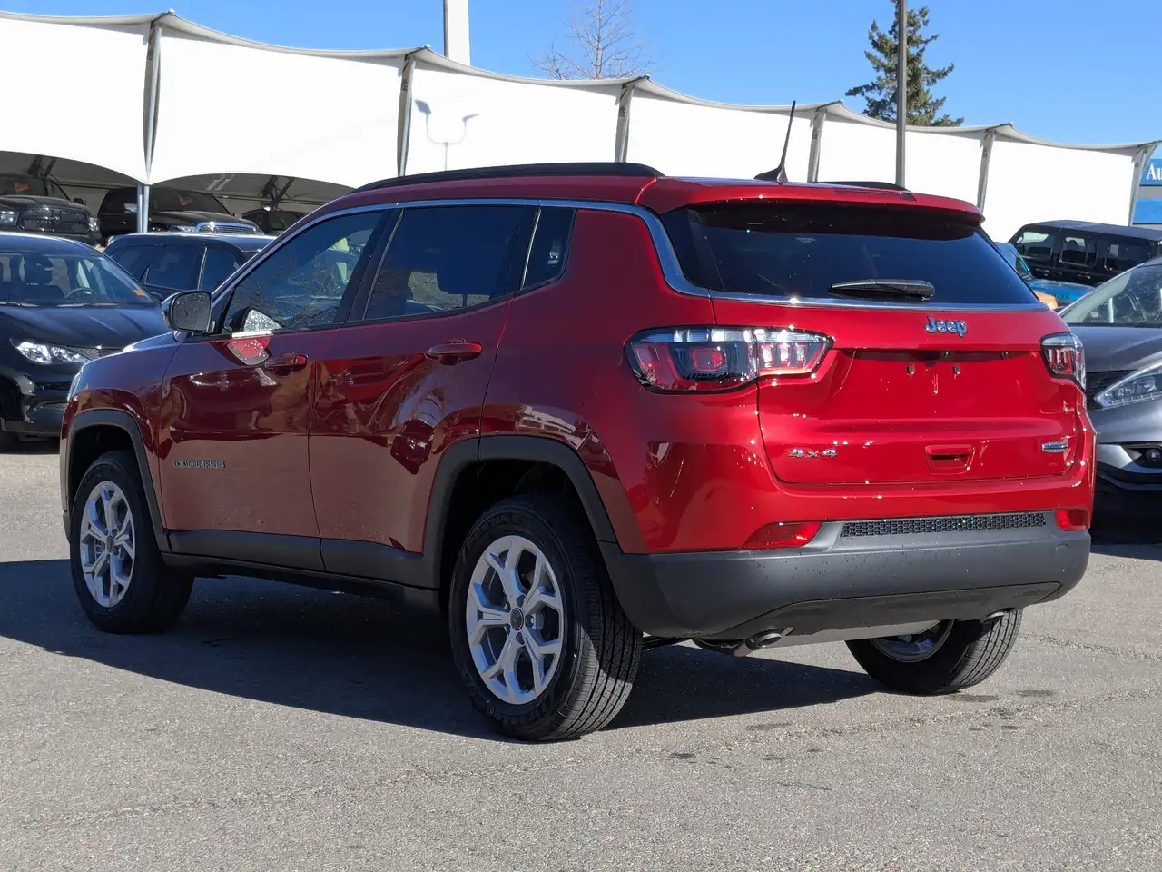 Jeep Compass photo Jeep Compass