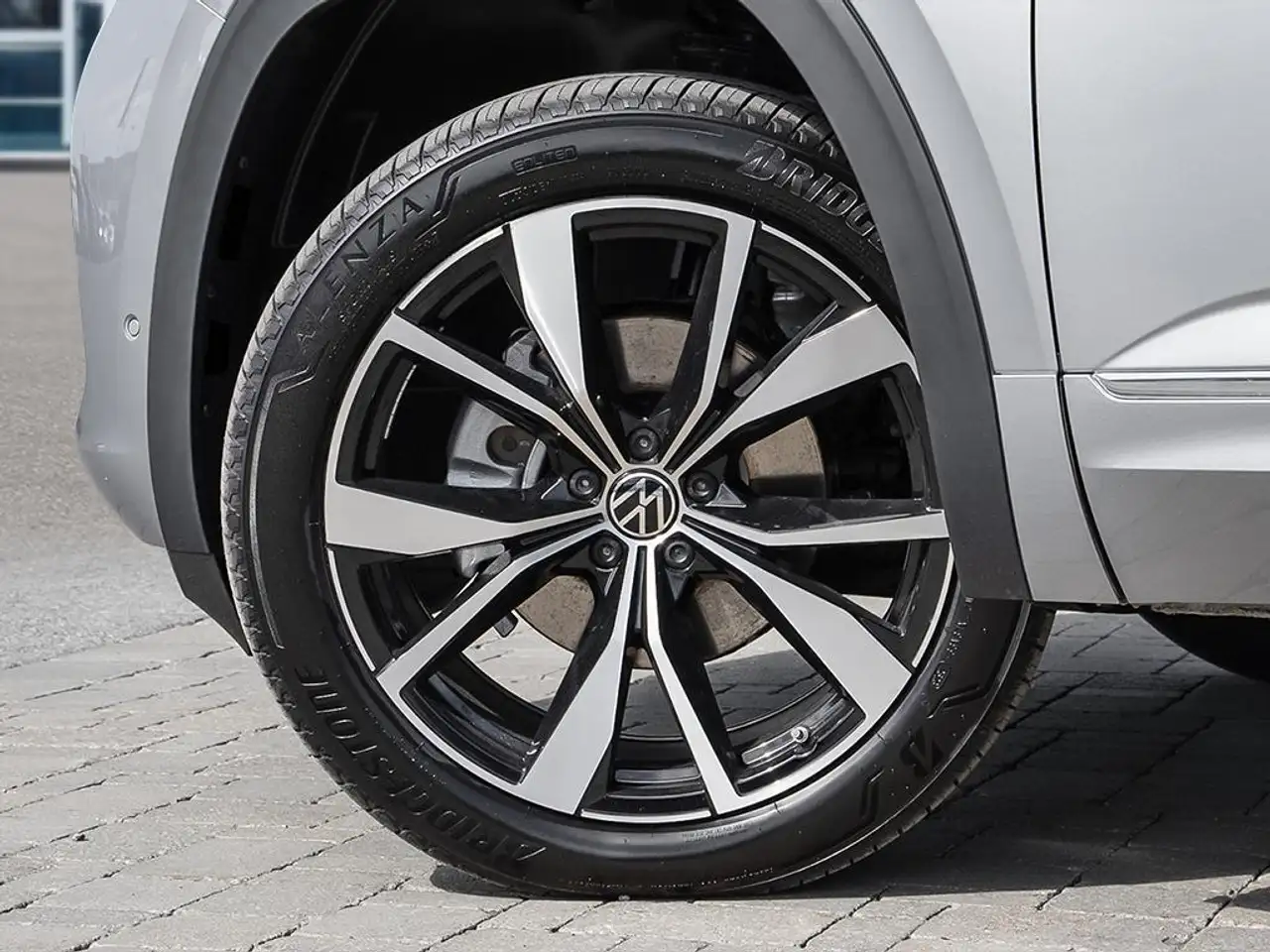 Volkswagen Atlas снимка Volkswagen Atlas