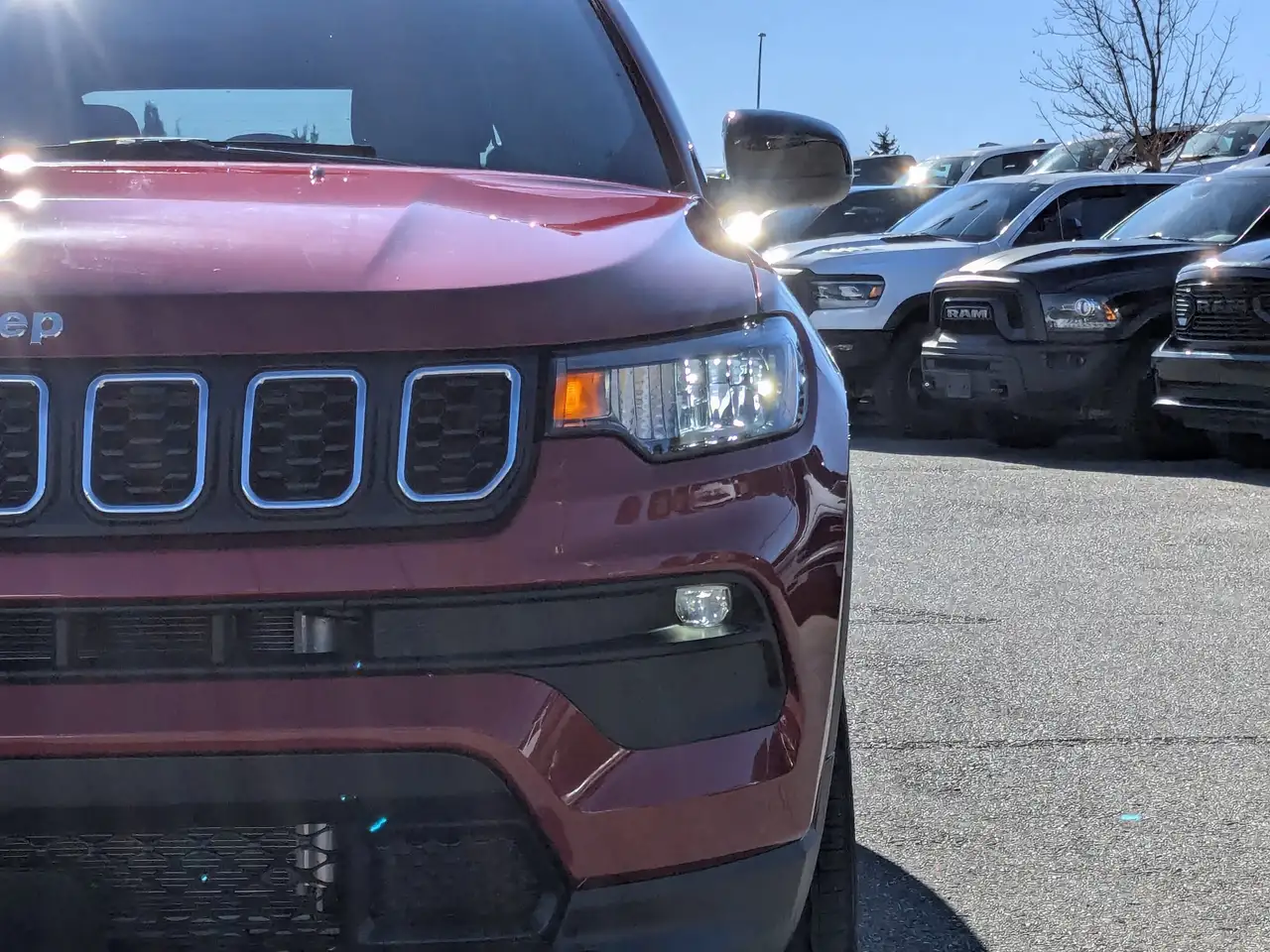 Jeep Compass photo Jeep Compass