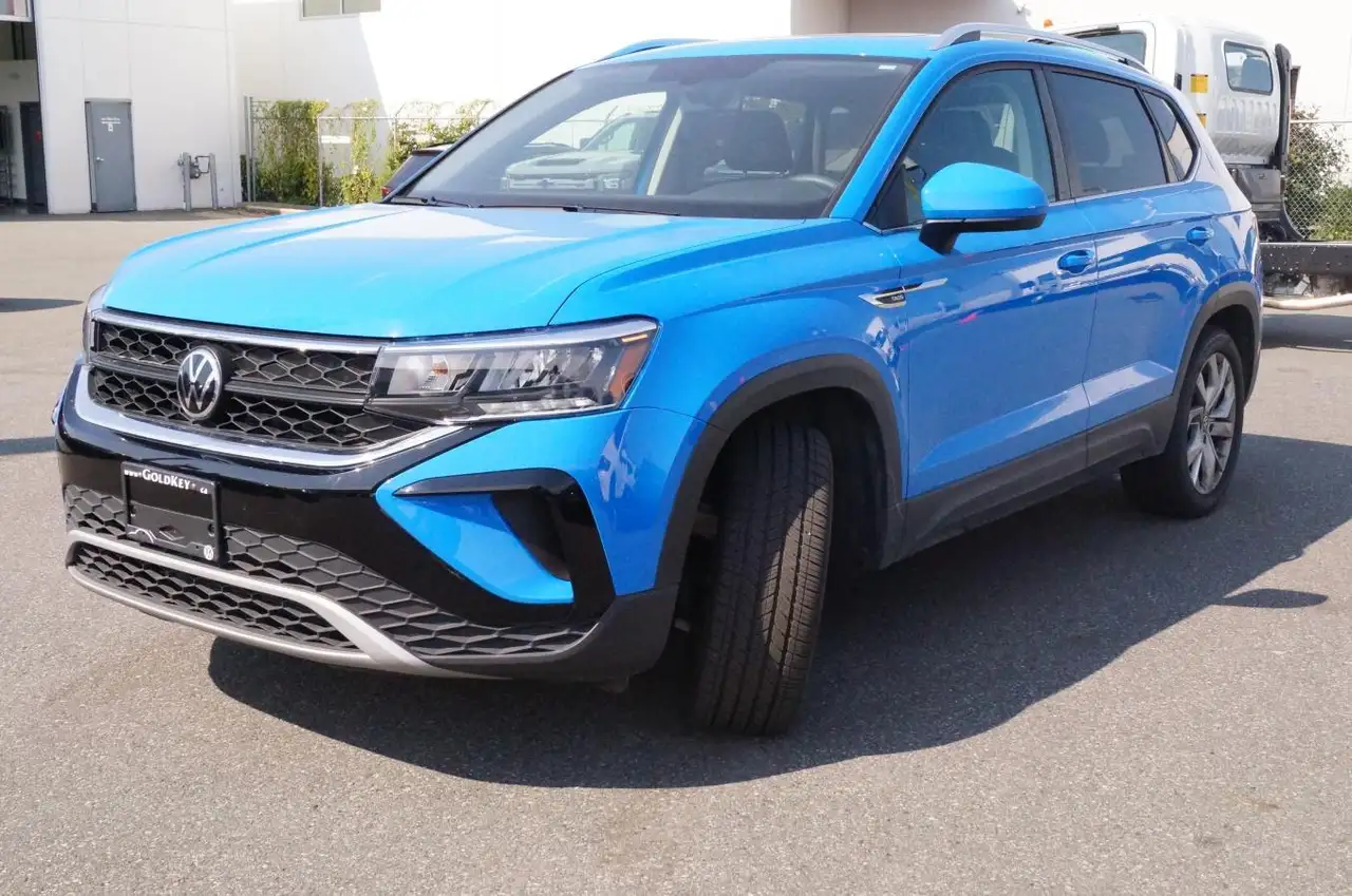 Volkswagen Taos снимка Volkswagen Taos