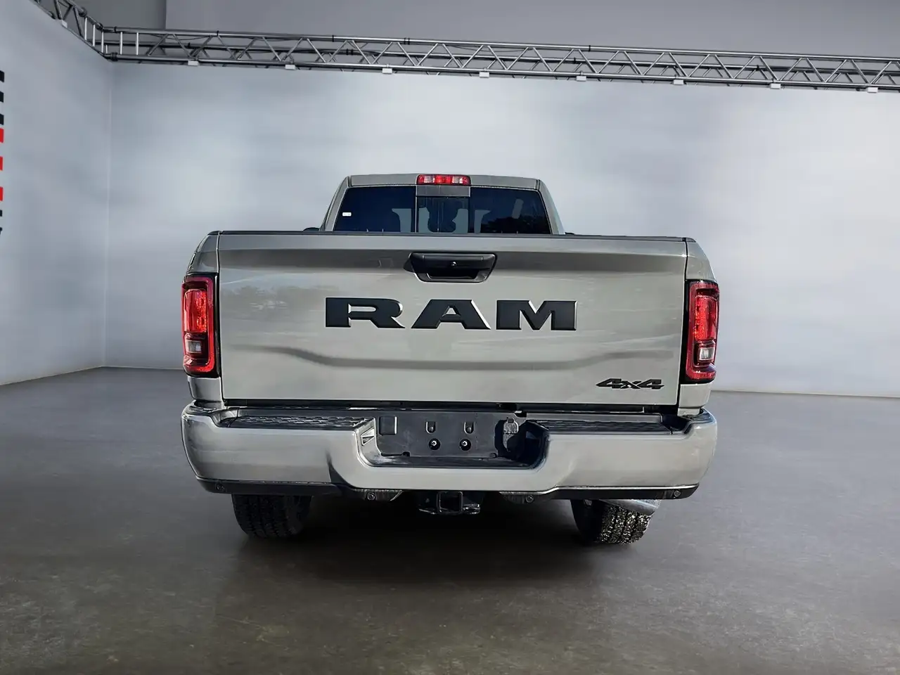 RAM 2500 снимка RAM 2500