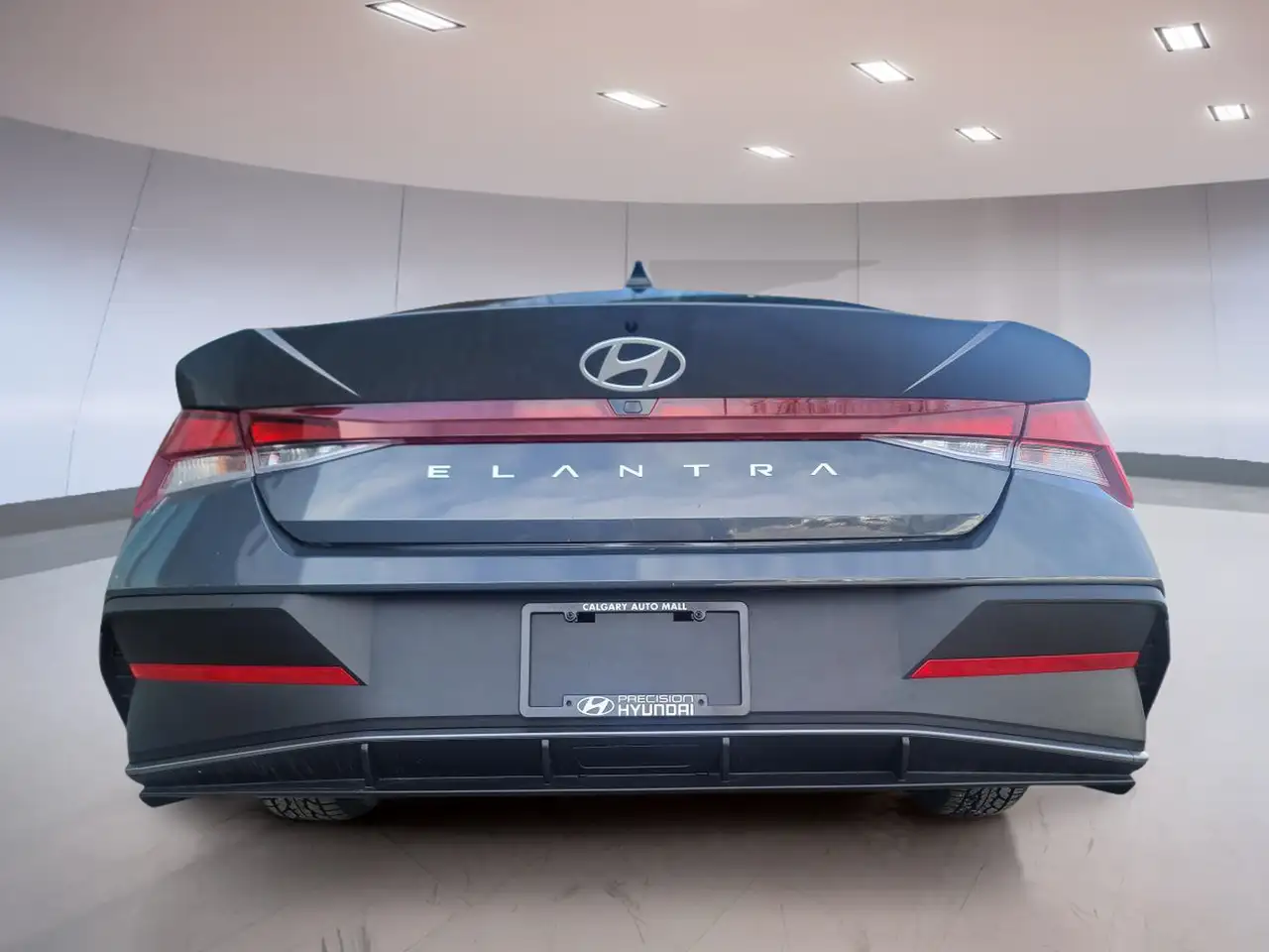 Hyundai ELANTRA fotografie Hyundai ELANTRA