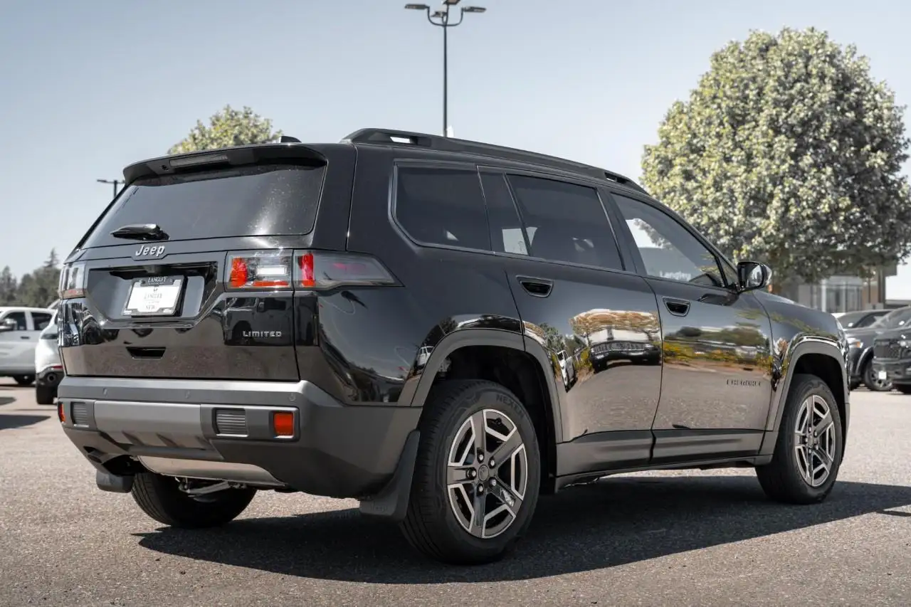 Jeep Cherokee photo Jeep Cherokee