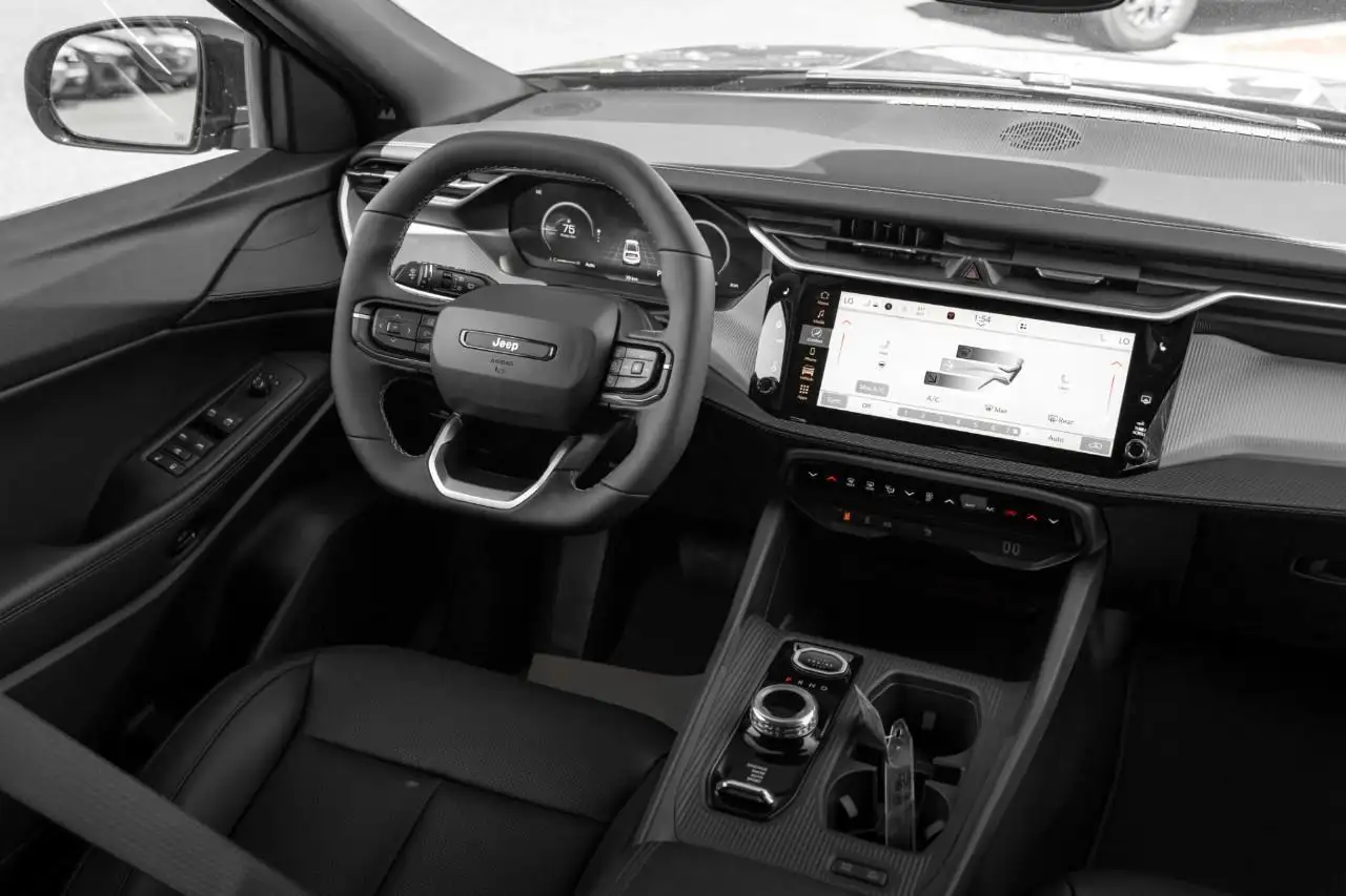 Jeep Cherokee photo Jeep Cherokee