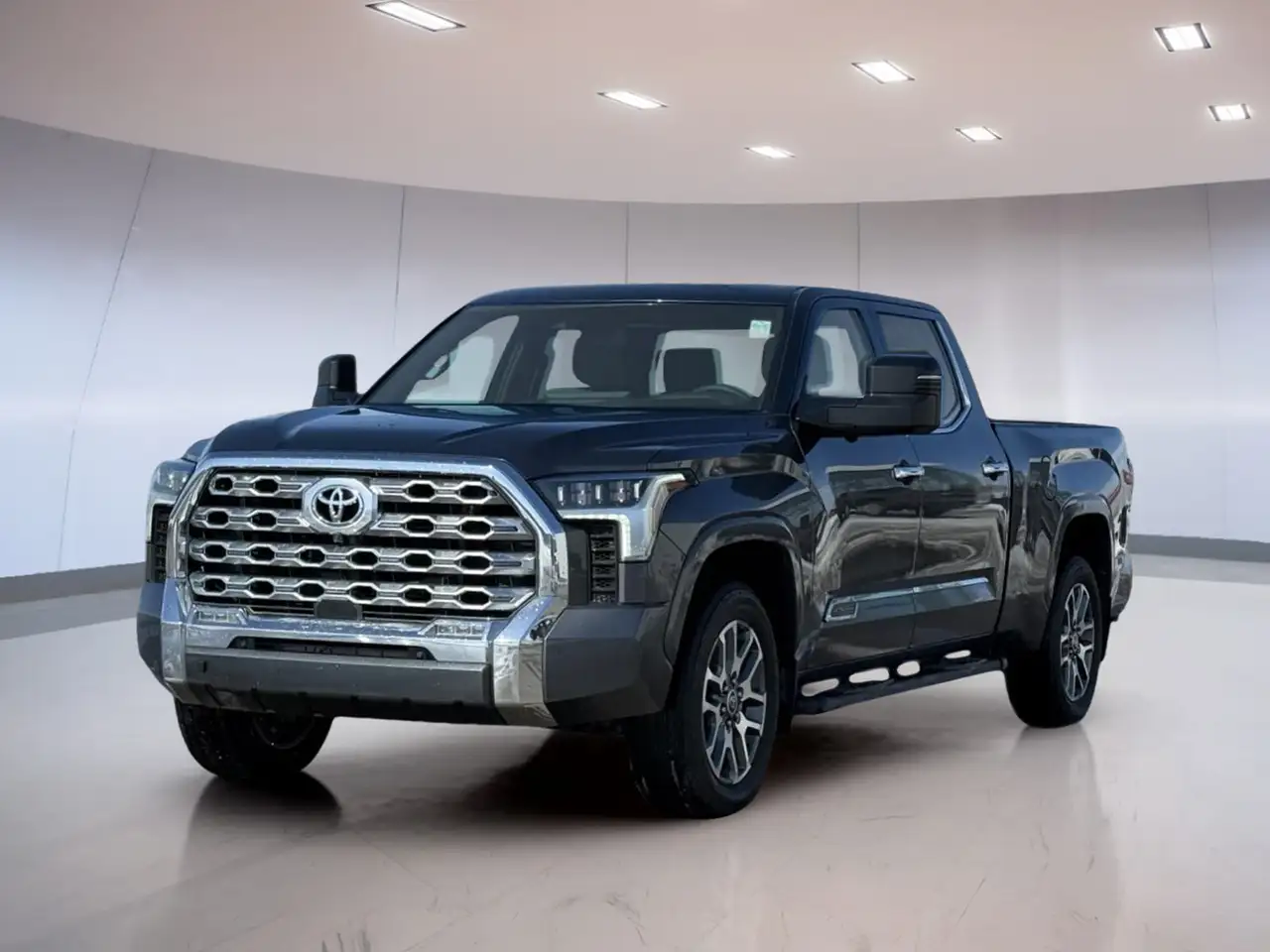 Toyota Tundra снимка Toyota Tundra
