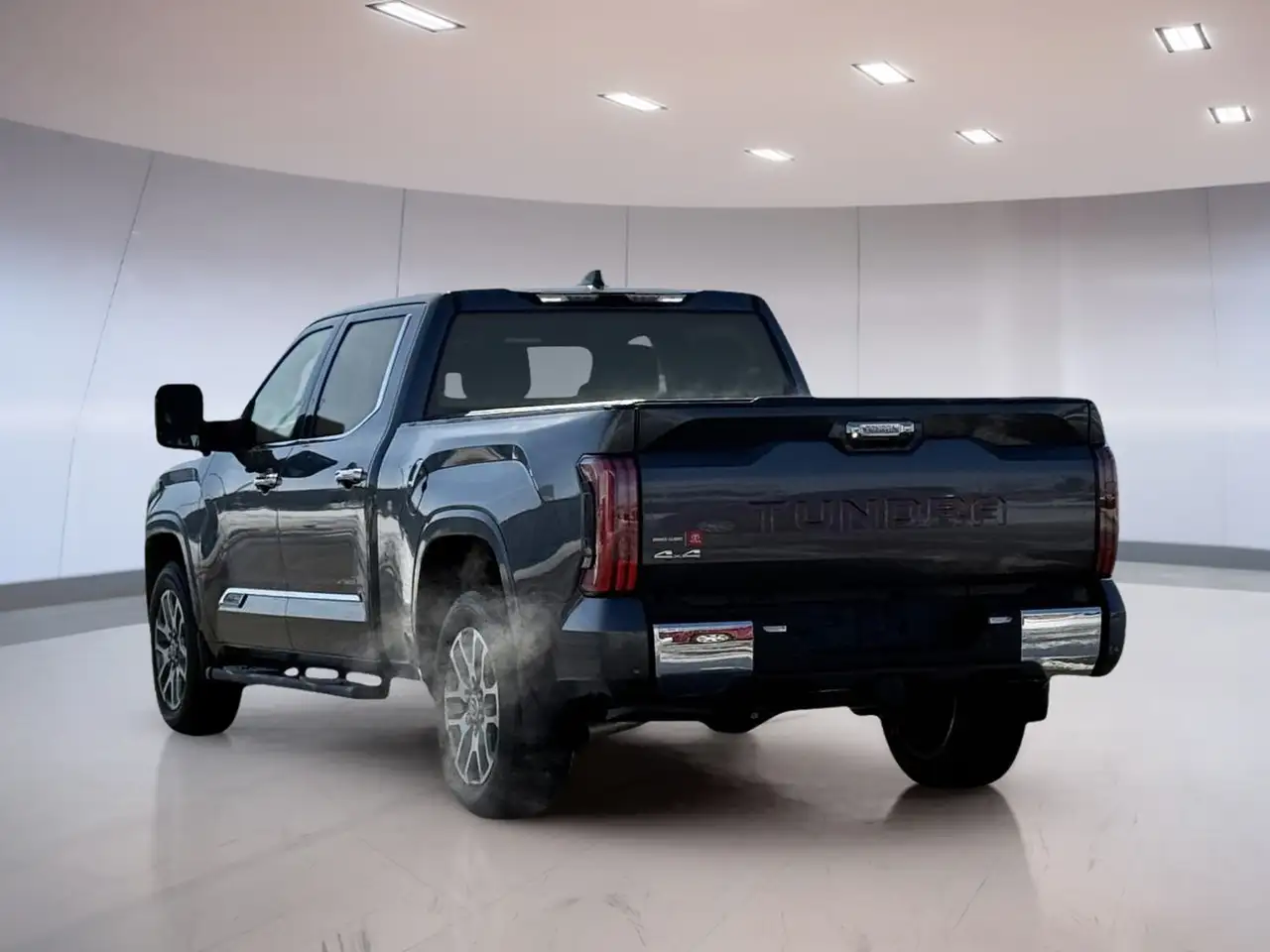 Toyota Tundra снимка Toyota Tundra