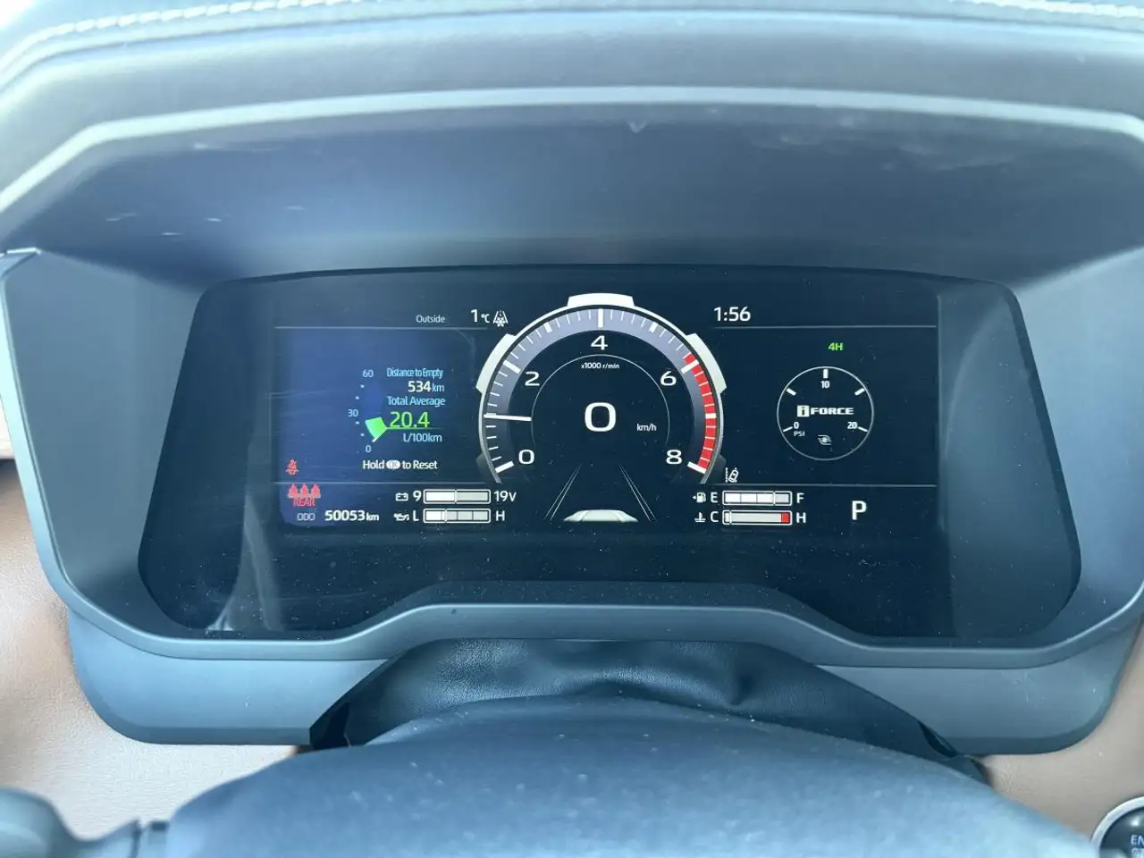 Toyota Tundra снимка Toyota Tundra