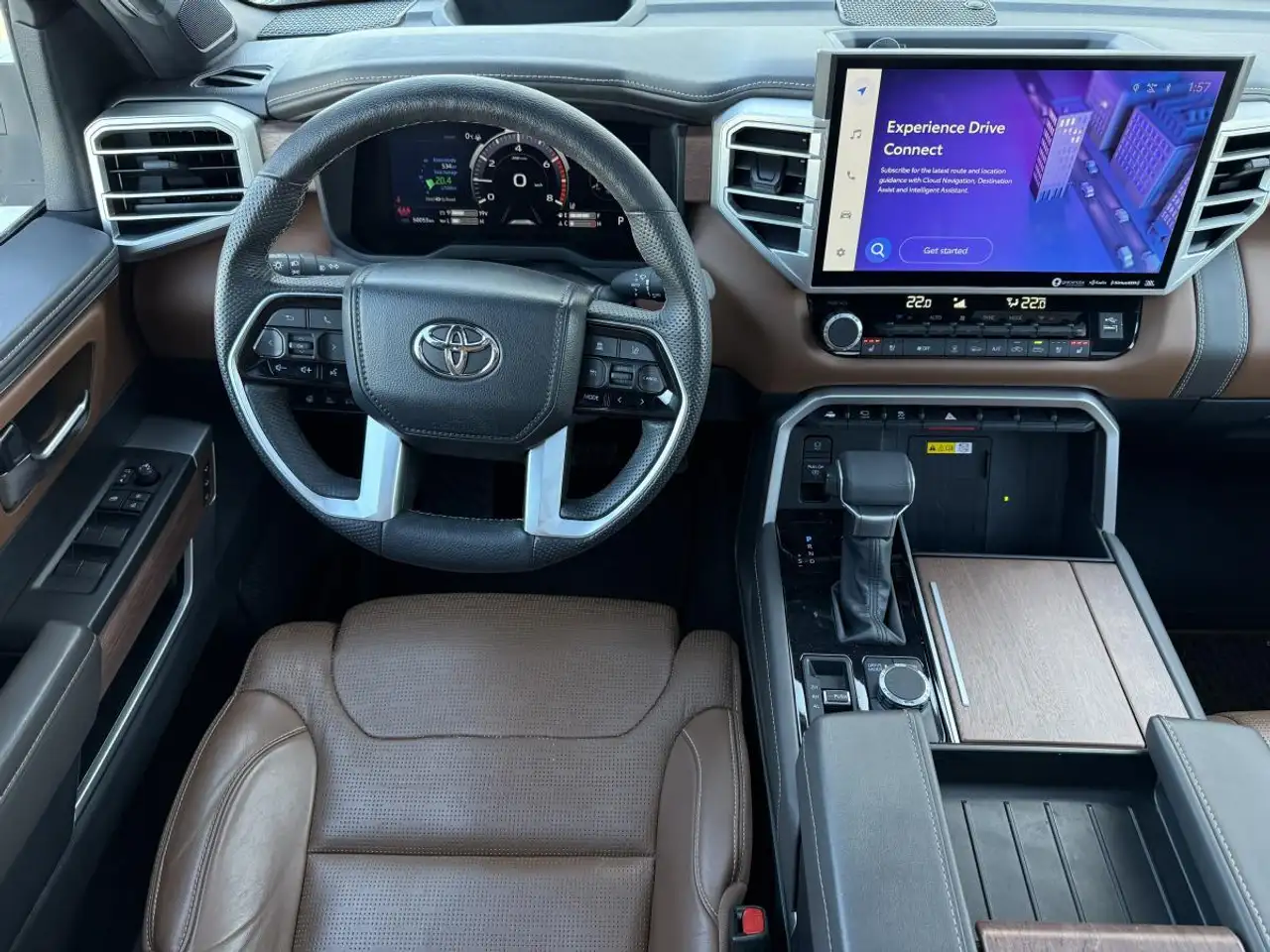 Toyota Tundra снимка Toyota Tundra