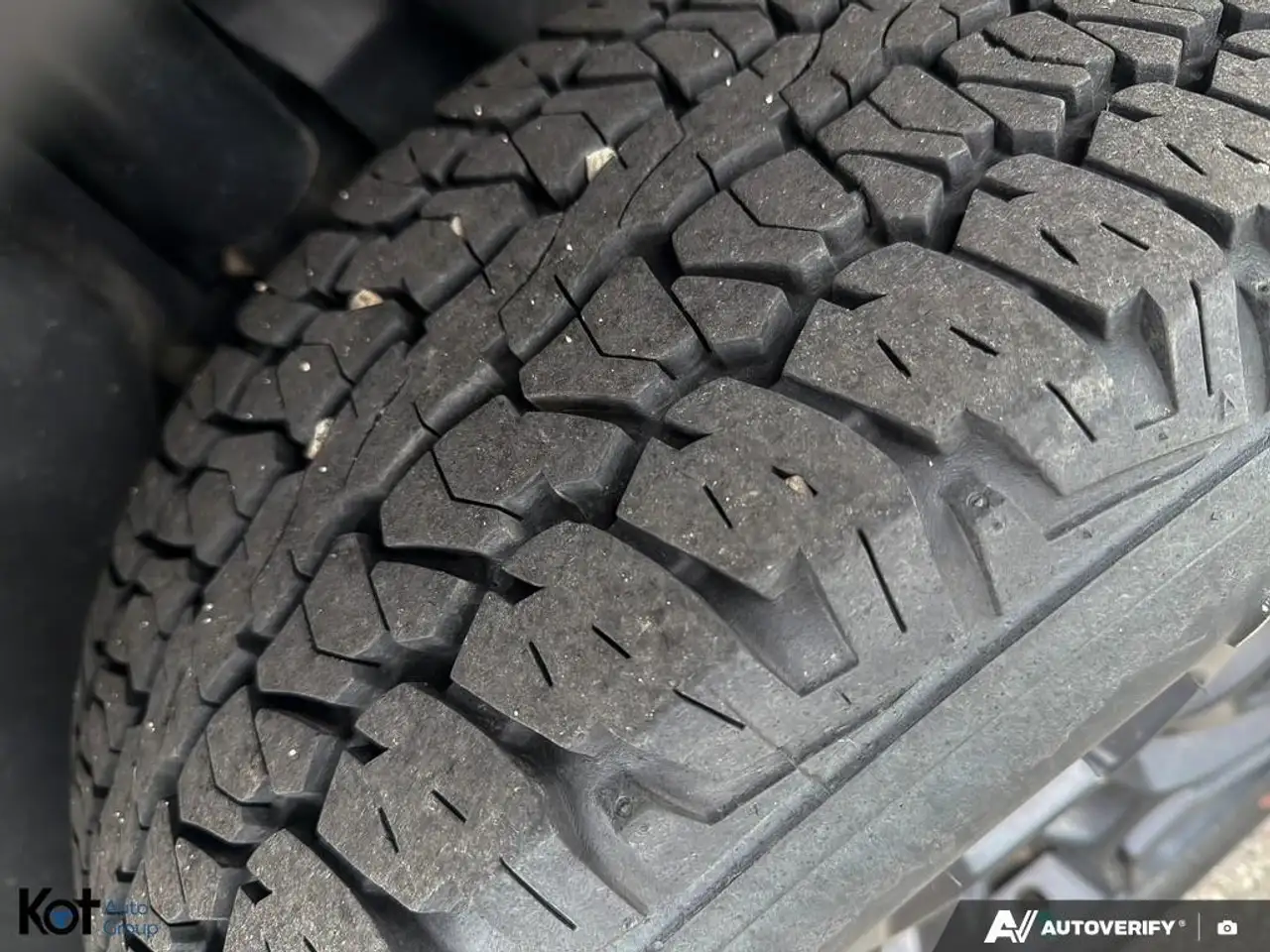 Jeep Cherokee photo Jeep Cherokee