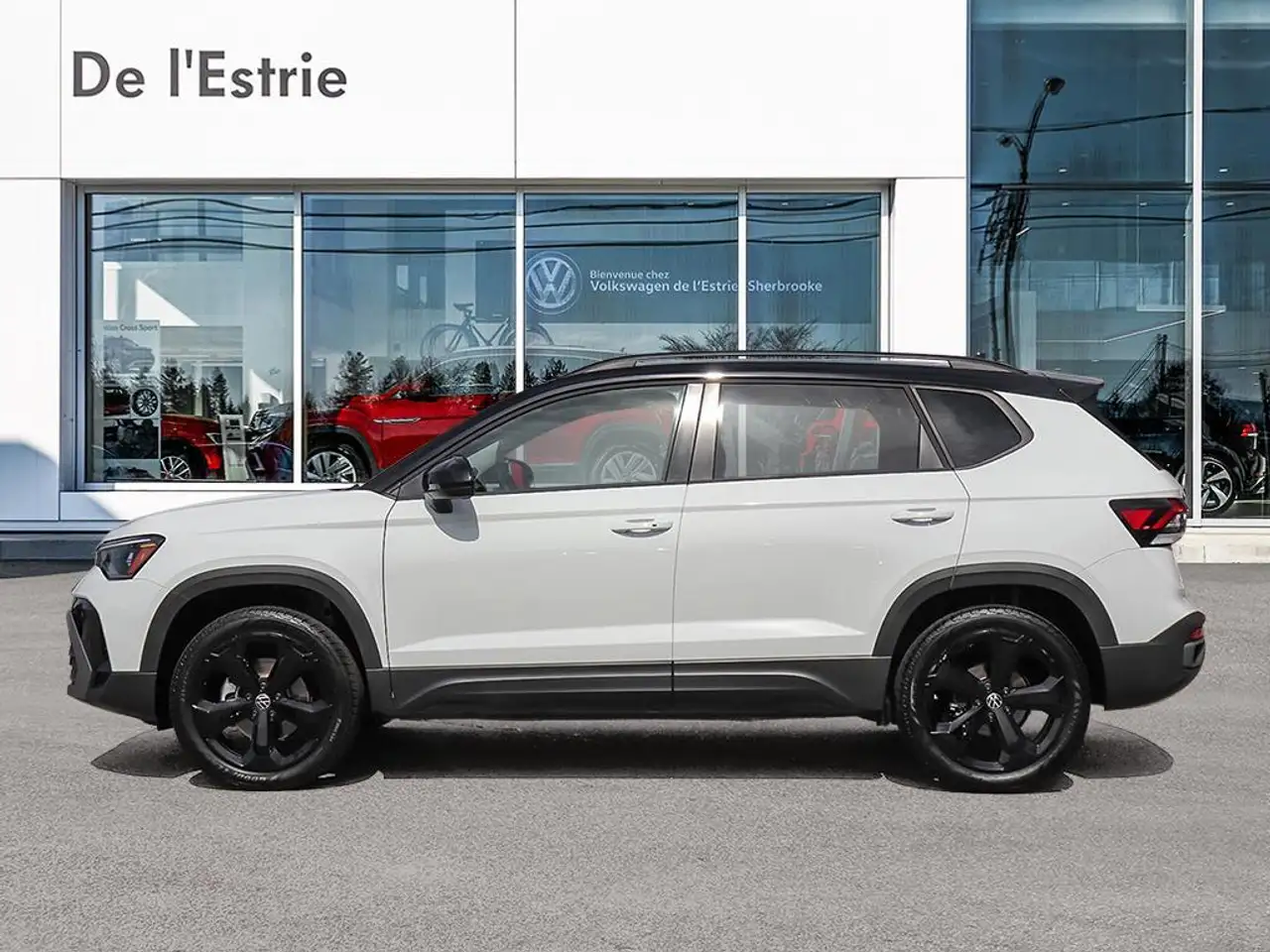 Volkswagen Taos снимка Volkswagen Taos